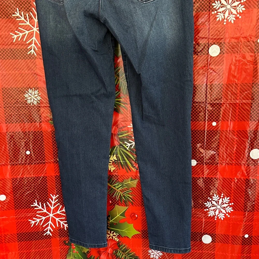 Democracy Ab Technology Skinny Jeans - Picture 6 of 9